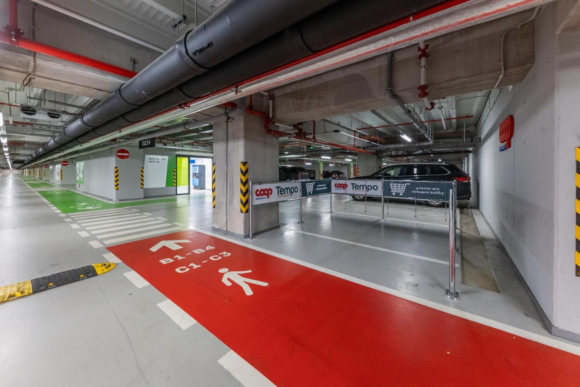 Nfs - Narodny Futbalovy Stadion - Apartman Pressburg Exterior foto